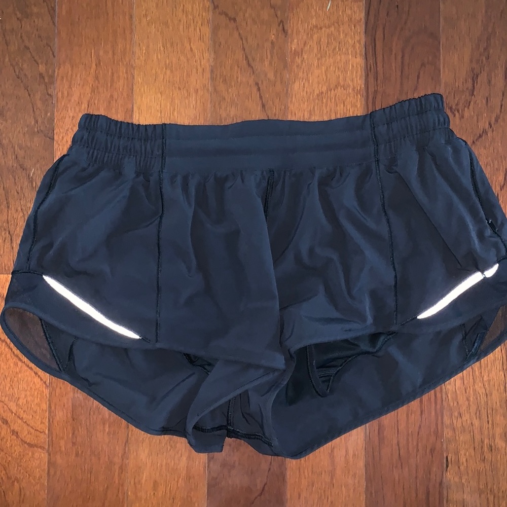 Lululemon Hotty Hot Shorts Black 10